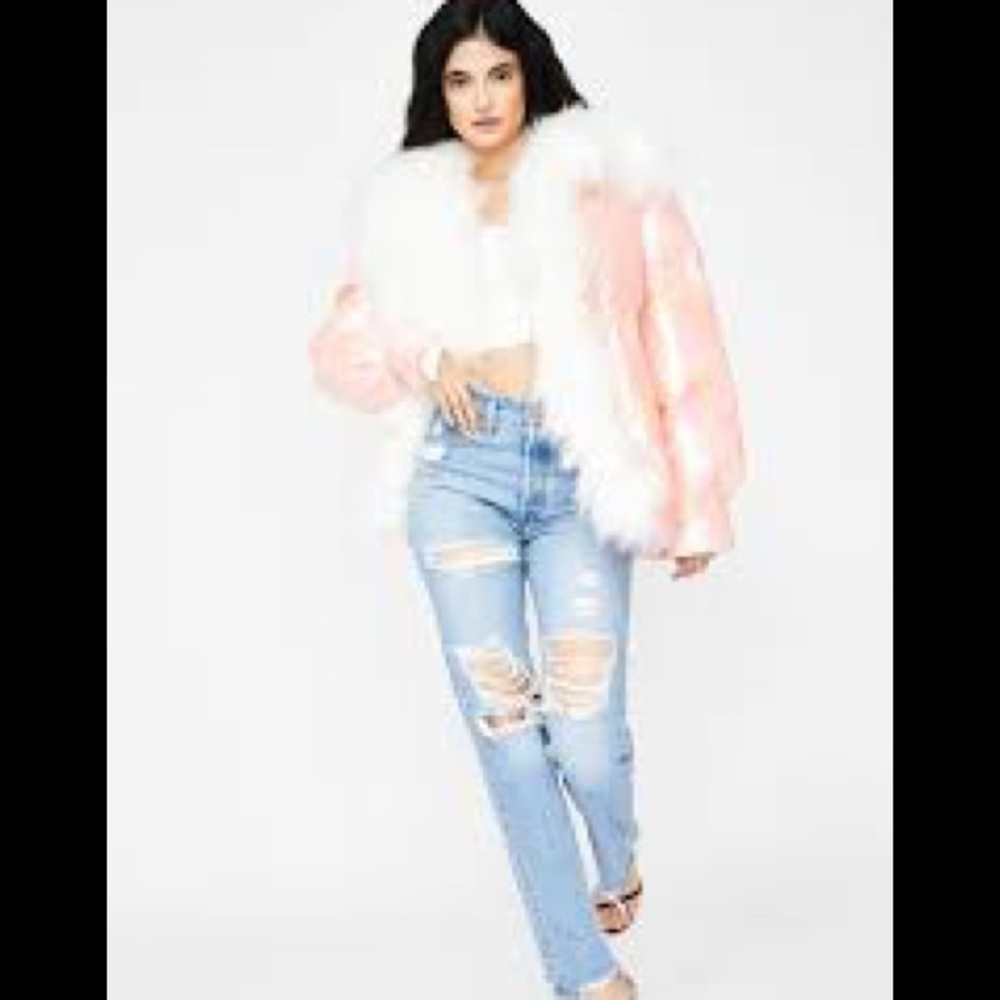 🎁🎁🎁Dolls kill puffer jacket metallic pink lama